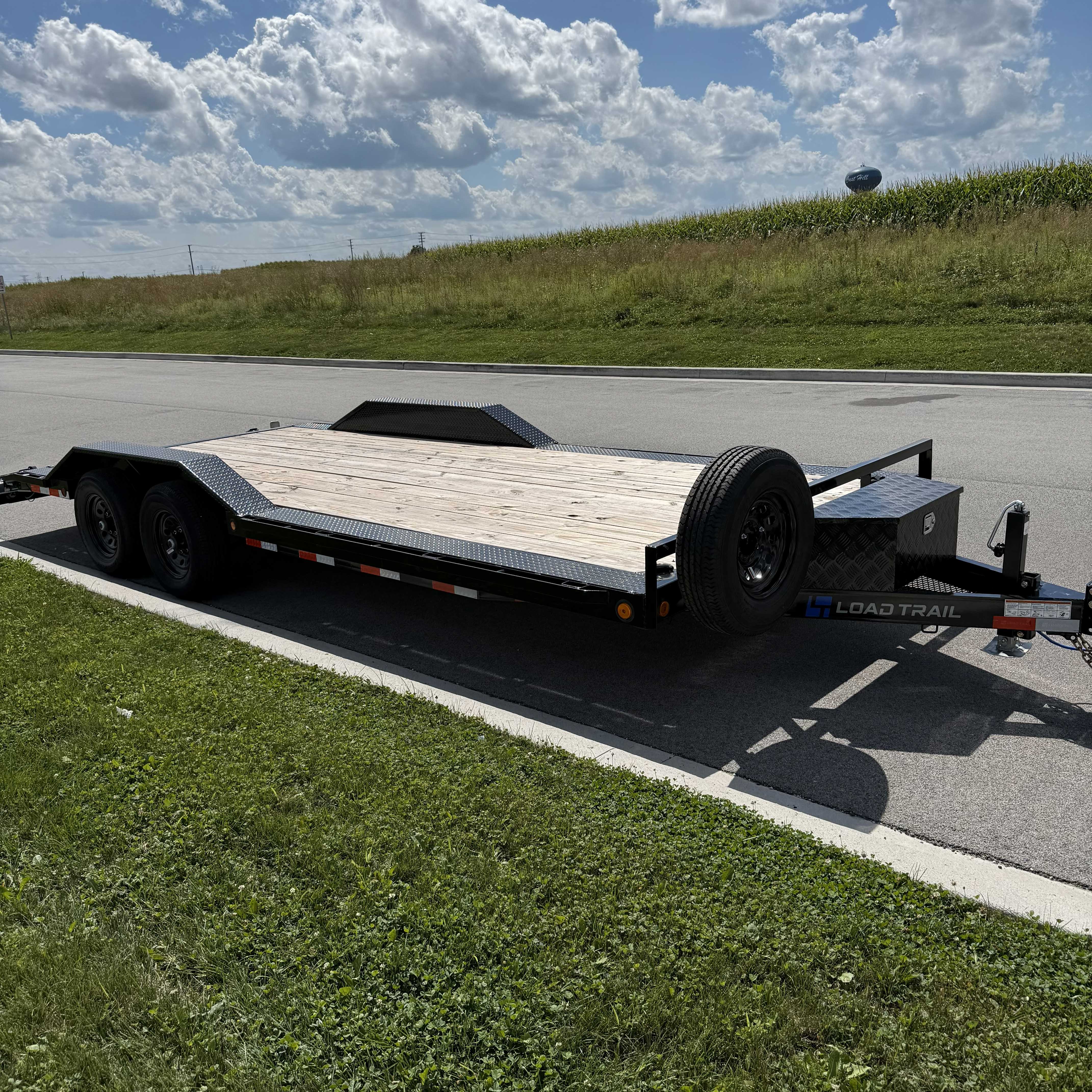 Professional car hauler trailer rental in Joliet Illinois - NL Rentals
